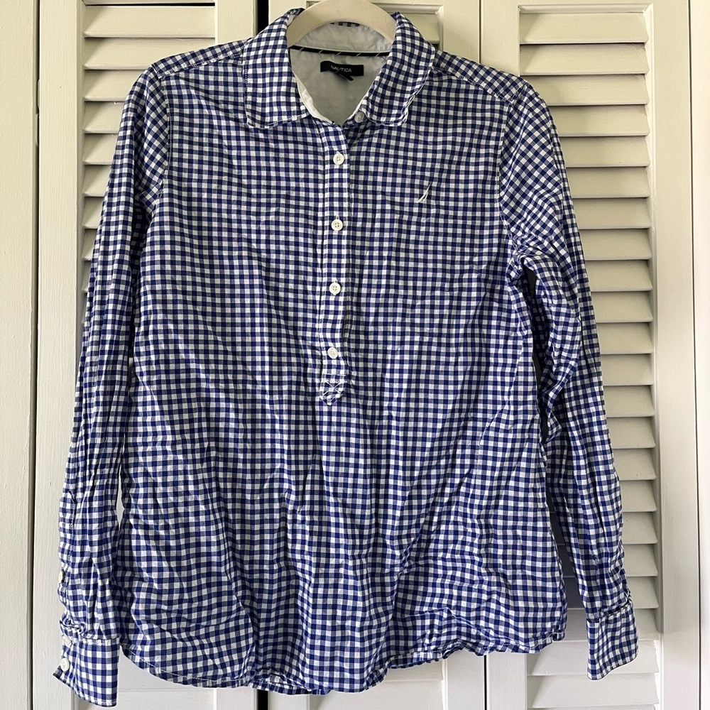 Nautica Women’s Quarter Button Down Blue Plaid Top Size 8